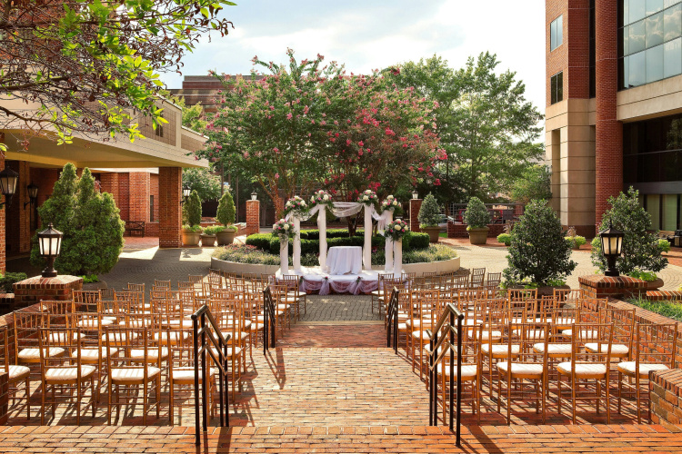 Sheraton Suites Old Town Alexandria photo 24