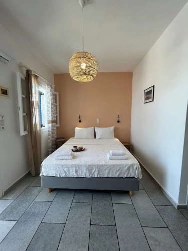 Standard Double room with partial sea view