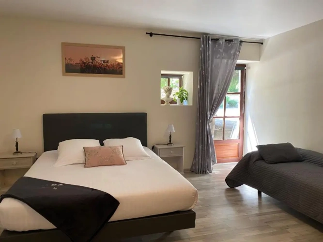 Standard Quadruple room