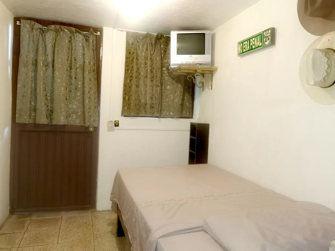 The Roof Backpackers Hostel