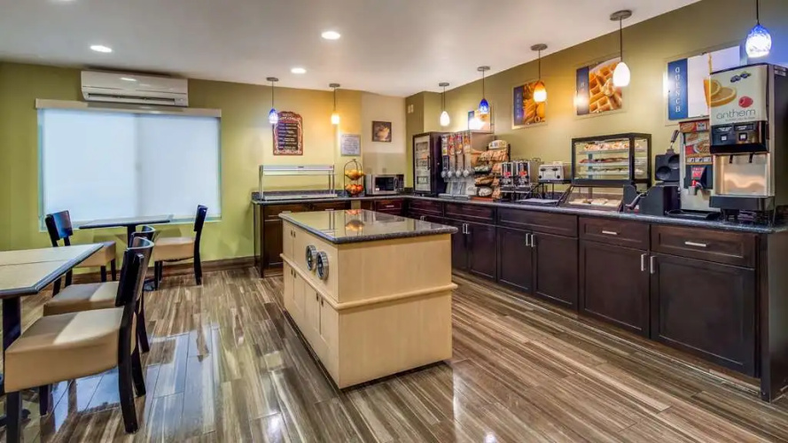 Best Western Plus Heritage Inn photo 35