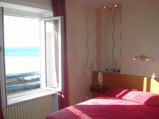 Standard Double room with sea view