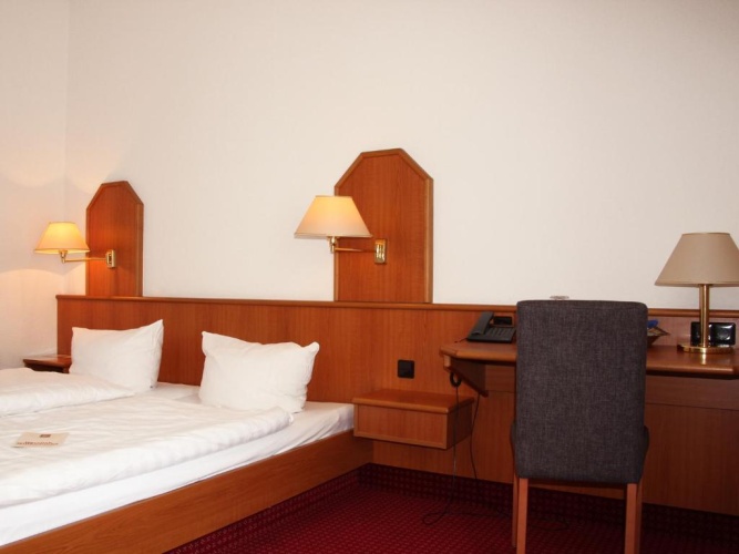 Standard Twin room with balcony and with view