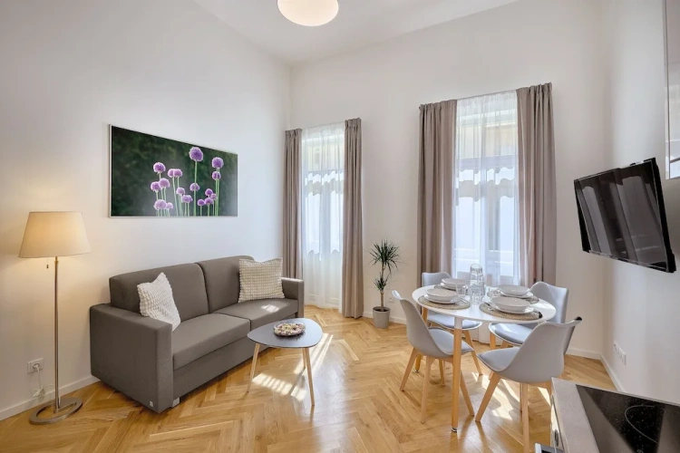 2 Bedrooms Family Apartment with balcony