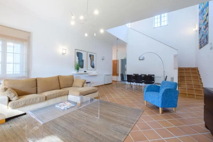 3 Bedrooms Cottage