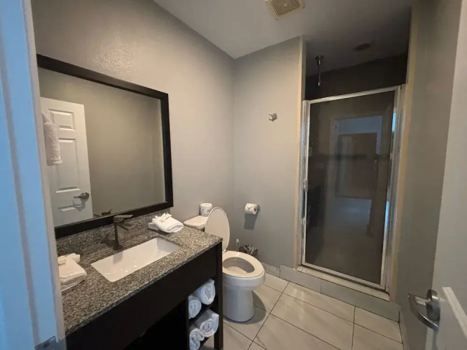 Grace Bay Suites