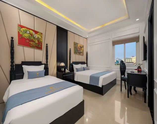 Elegant Hotel