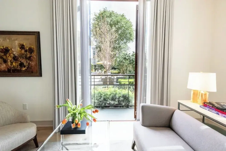 Premium Double Suite with courtyard view