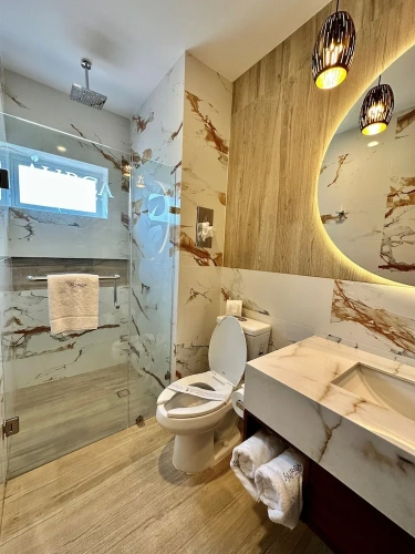 Quadruple Suite