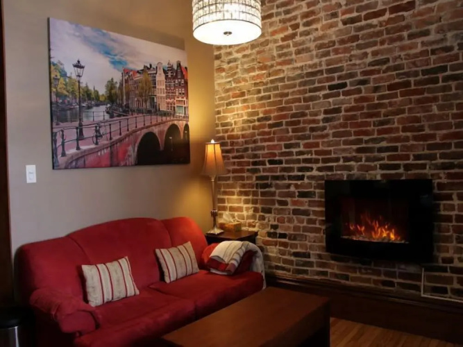 Vieux-Old Farnham Appart Condotel1