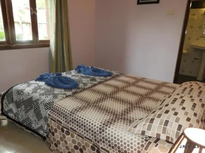 J.Rentals Villa 33