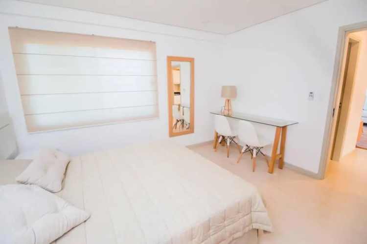 N1A2 - New, Nice, for Long and Short Stay