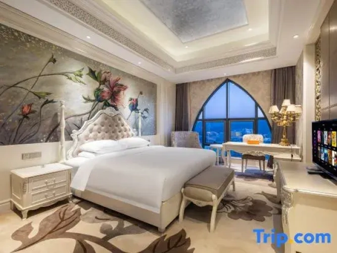 Executive Quadruple Family Suite