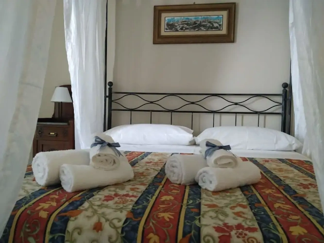 Deluxe Quadruple room