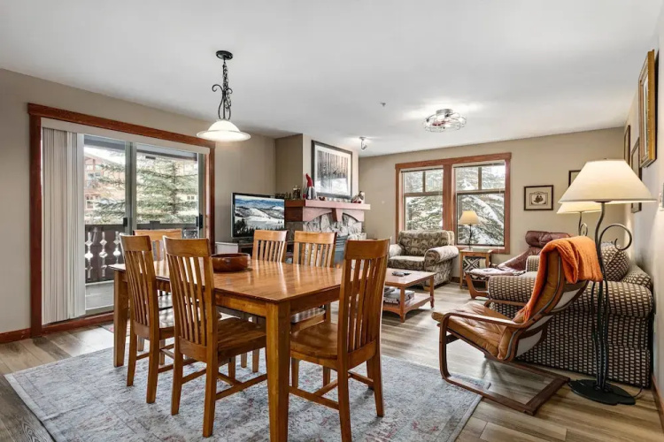 2201 - Two Bedroom Standard Eagle Springs East 2 Condo