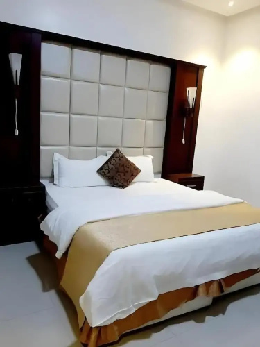 Ahlin Suites 3