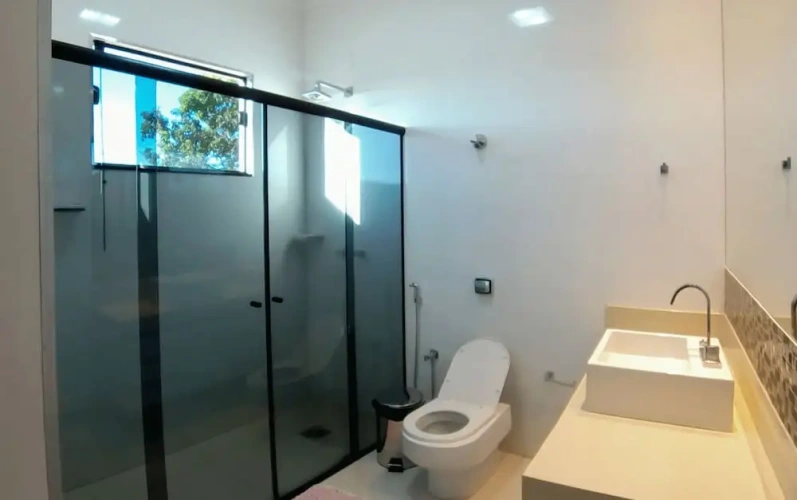 3 Bedrooms Cottage