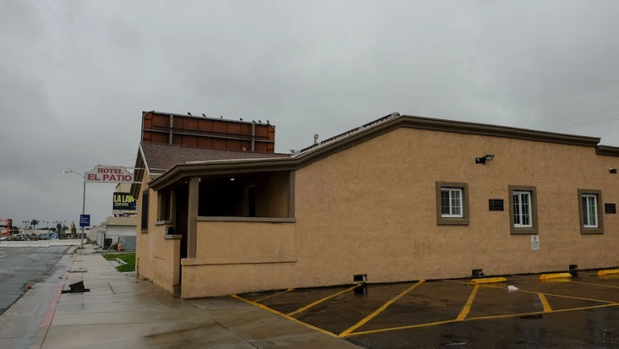 El Patio Hotel
