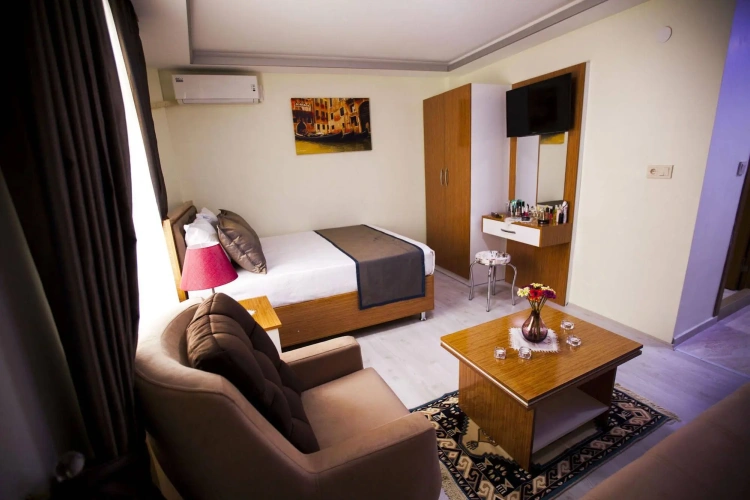 Guest rooms