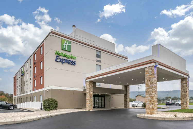 Holiday Inn Express Jonestown - Ft. Indiantown Gap By Ihg - Fredericksburg, PA