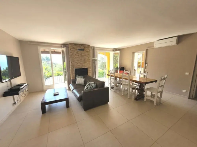 Maison De Vacances