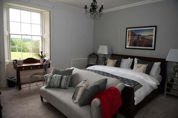 Deluxe Family Suite