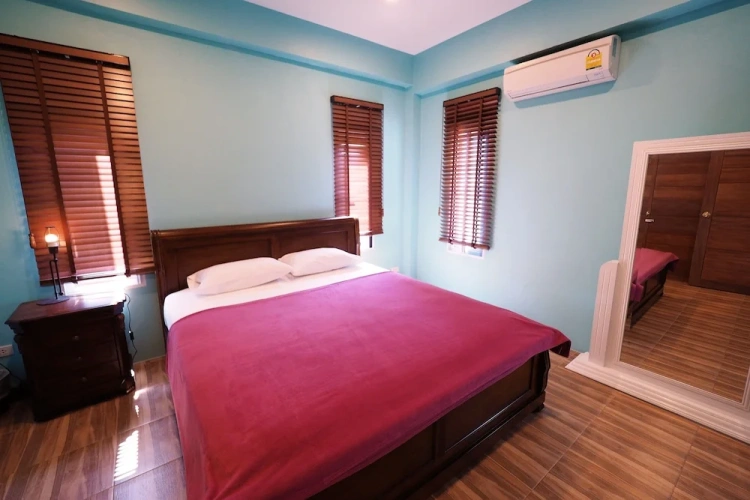 3 Bedrooms Villa