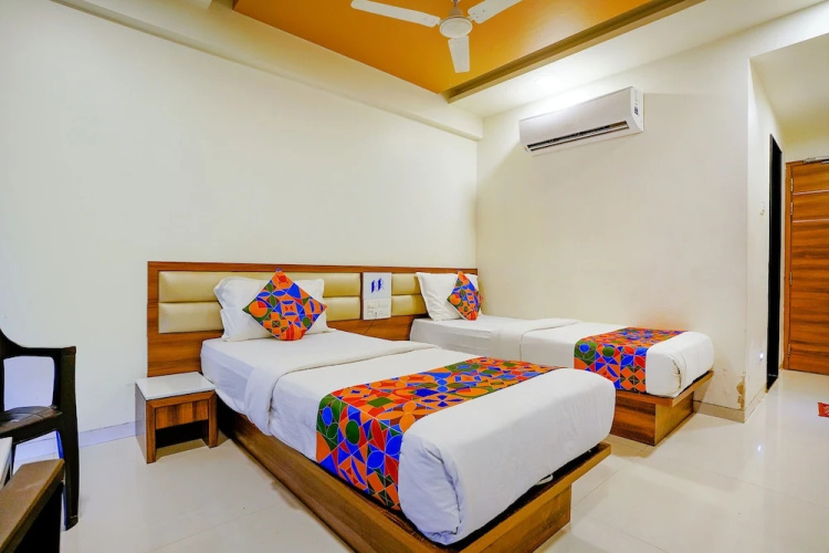 Fabhotel Ramjis Residency