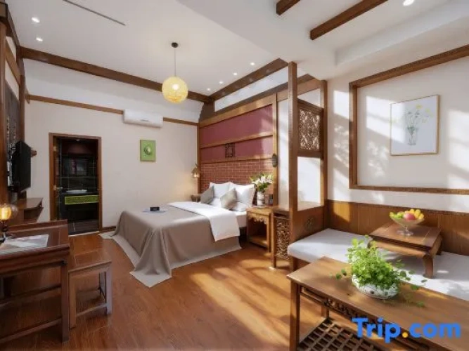 Economy Suite