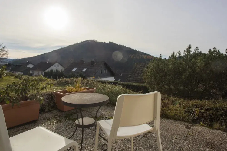 Kleine Wohnung Nahe Winterberg mit Terrasse