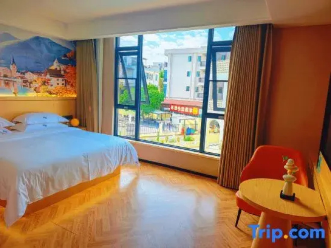8080 Hotel (Beihai Silver Beach Branch)