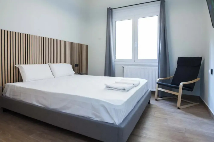 Fresh Modern 1 Bd Apt in Vibrant Patisia