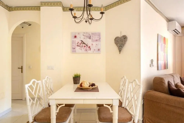 An oasis Apartment between Fuengirola and Marbella Ref 21
