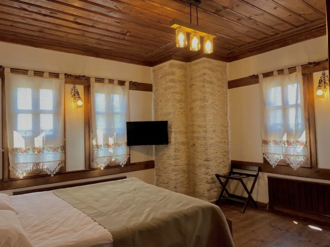 Economy room
