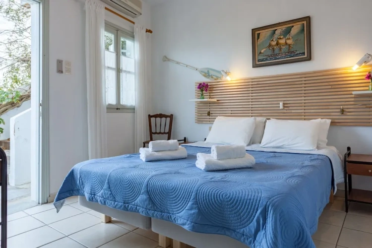Standard Double Basement room with balcony and with sea view