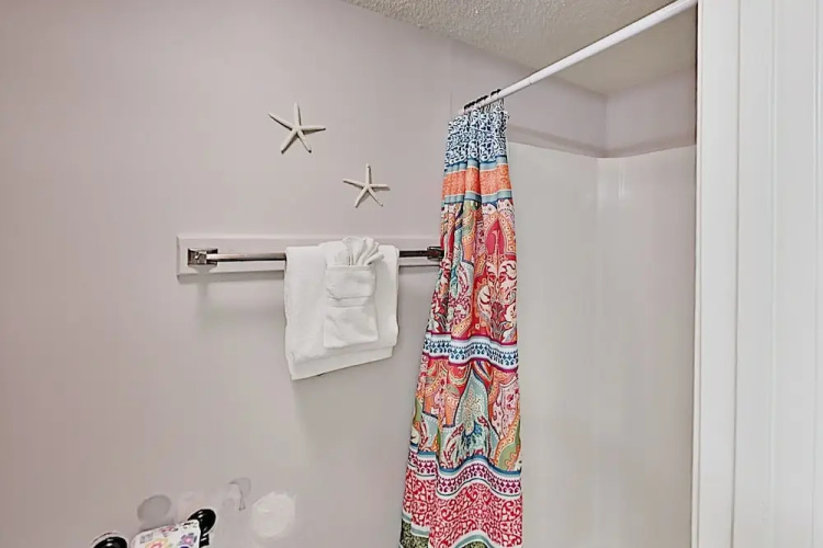 542nd98c 2 Bedroom Condo
