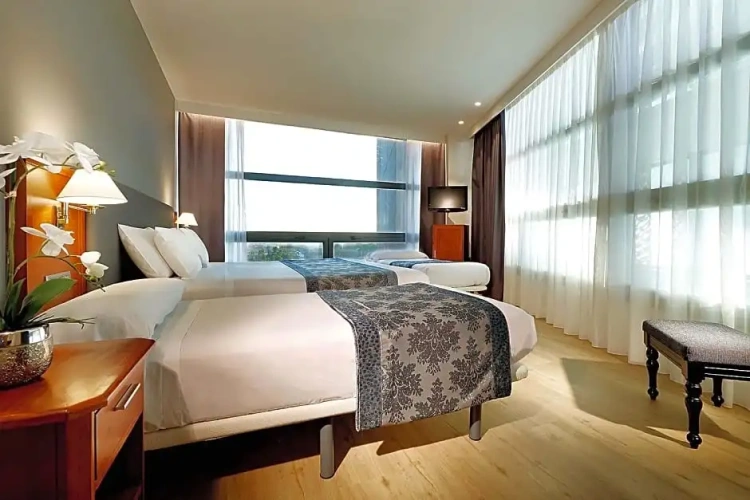 Quadruple room