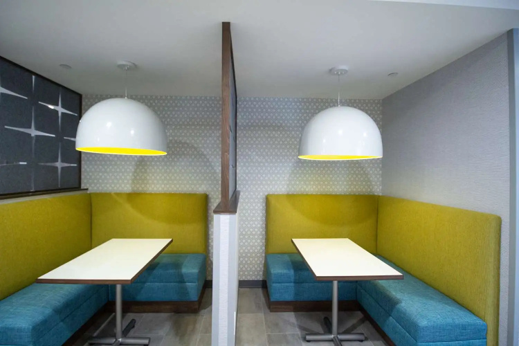 Hampton Inn & Suites North Attleboro