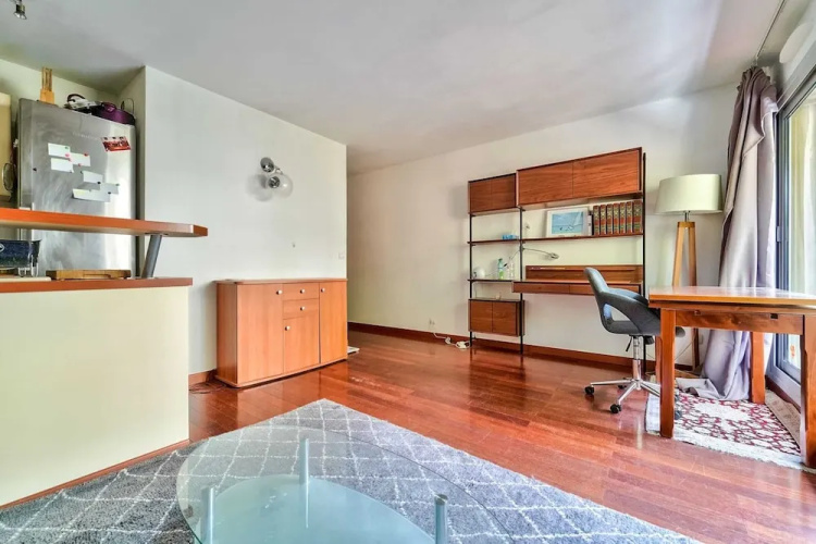 Well-equipped Studio With Balcony - Paris 19ème