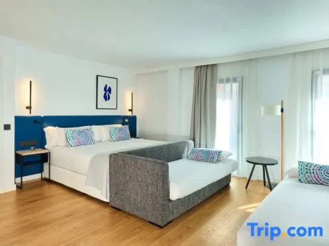 Standard Duplex room