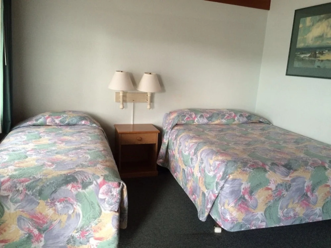 Azalea Lodge