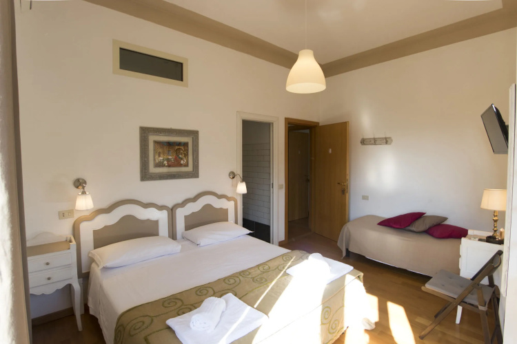 Tevere Home