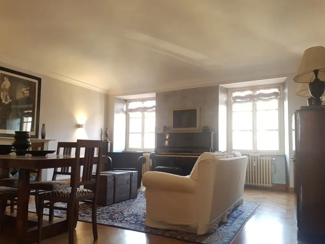 Casa Moore