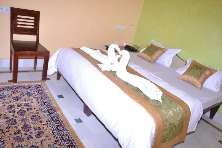 Hotel Chouhan Palace