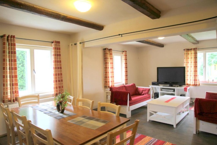3 Bedrooms Cottage