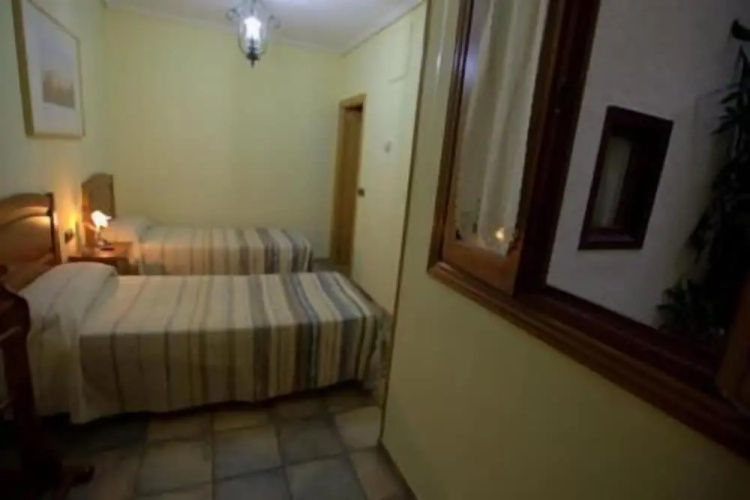 Hostal Rural Elosta