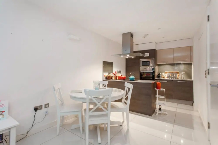 Modern 1 Bedroom Flat in Hackney
