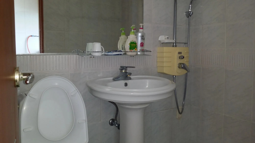 Jun House - Hostel