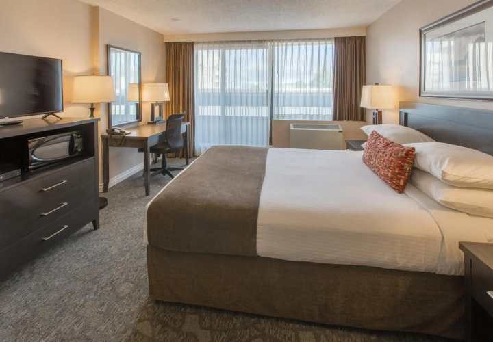 Embassy Inn