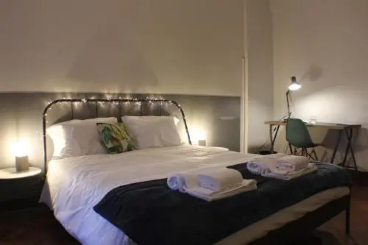 República 20 Guesthouse
